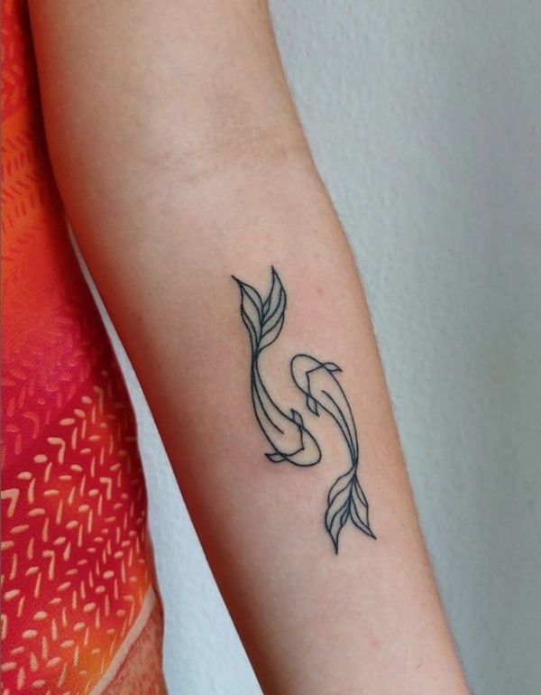 18 tatuagem feminina no braco @larioatattoo