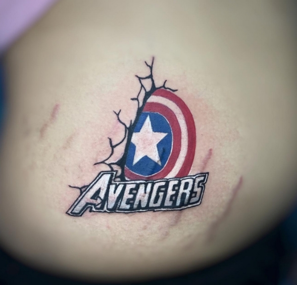 2 tattoo feminina Avengers @aldi rambi 18