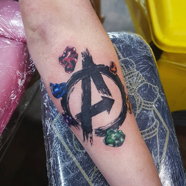 23 tatuagem Avengers braco @Pinterest