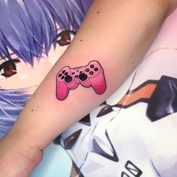 3 tatuagem gamer feminina com joystick Pinterest