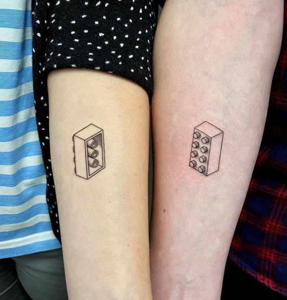 44 tattoo criativa de casal Pinterest