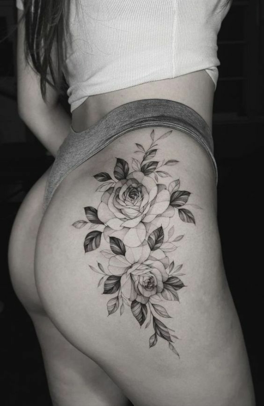 52 tatuagem grande de flor na bunda Pinterest