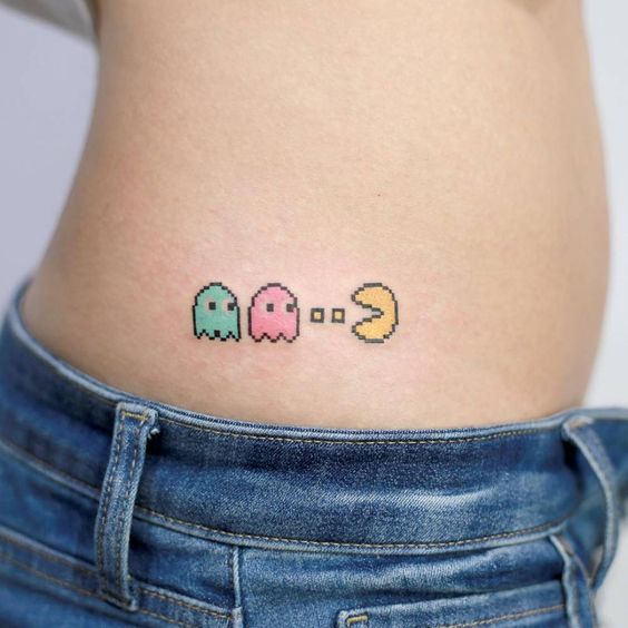 7 tatuagem gamer delicada e feminina Pinterest