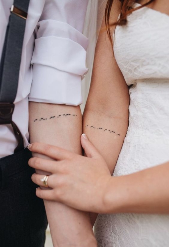 9 tatuagem de casal minimalista e moderna Pinterest