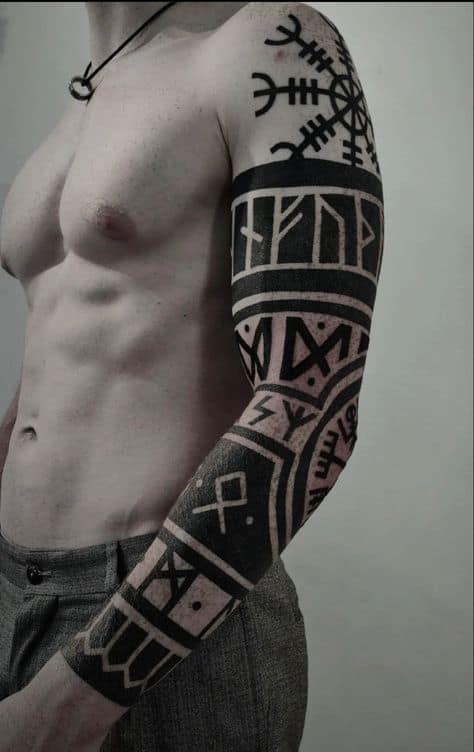 sleevee tattoo