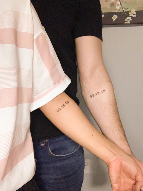 tatuagem data de namoro para casal
