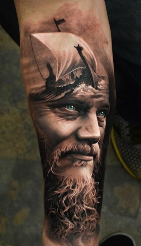 tatuagem de guerreiro viking realista