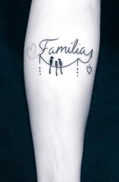 tatuagem familia escrita