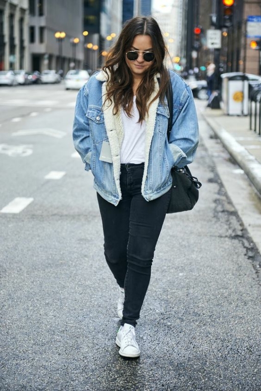 11 look com camiseta e jaqueta jeans de pelo Pinterest