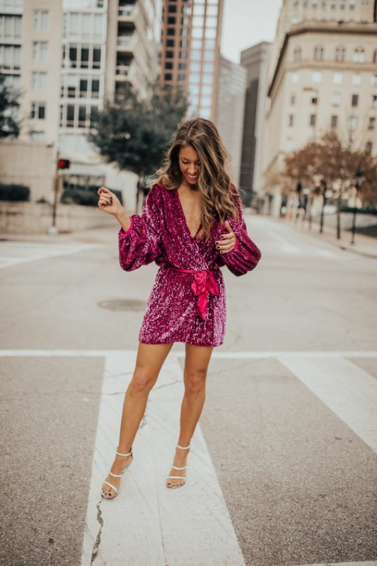 25 look com vestido de paete pink Pinterest