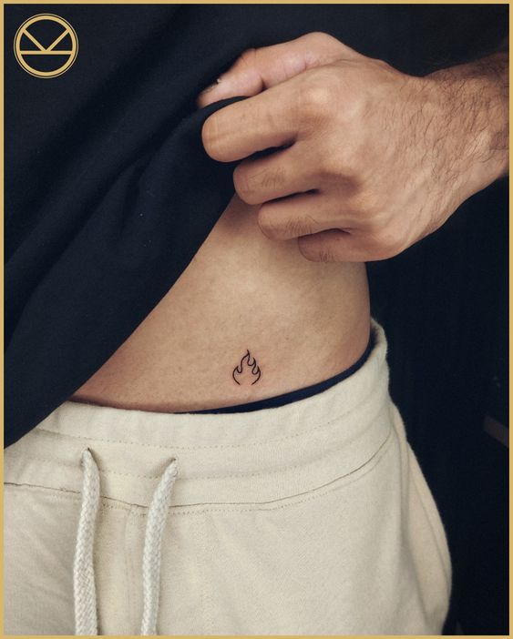 41 tatuagem masculina de foguinho Kingsman Tattoo Art Studio