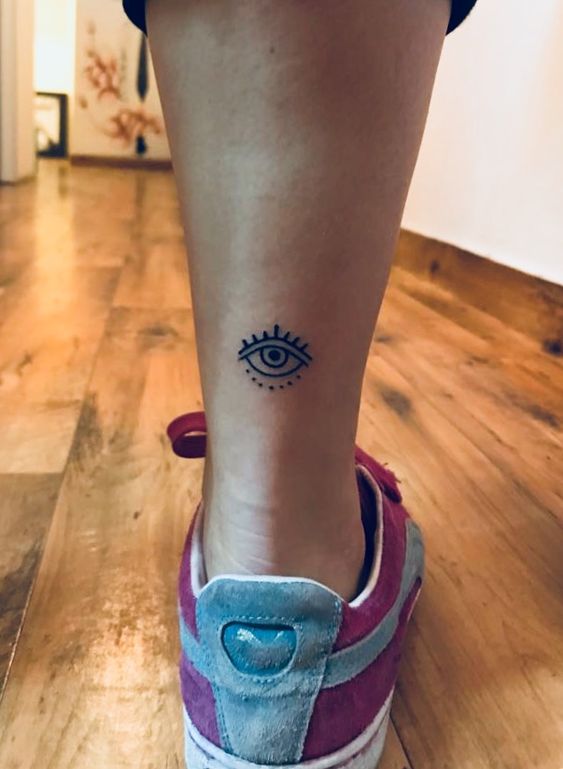 45 tatuagem olho grego na perna Pinterest