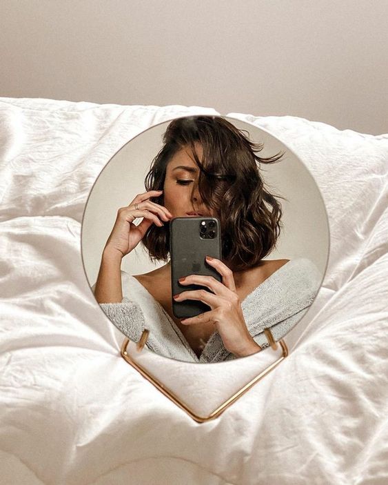 51 ideia de pose para selfie no espelho Pinterest