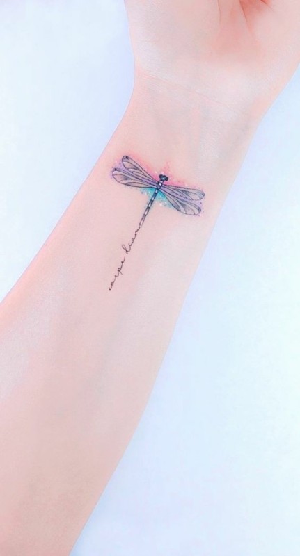 18 tattoo delicada e colorida libélula Pinterest