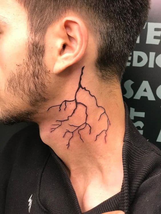 2 tattoo masculina de raio no pescoço Pinterest