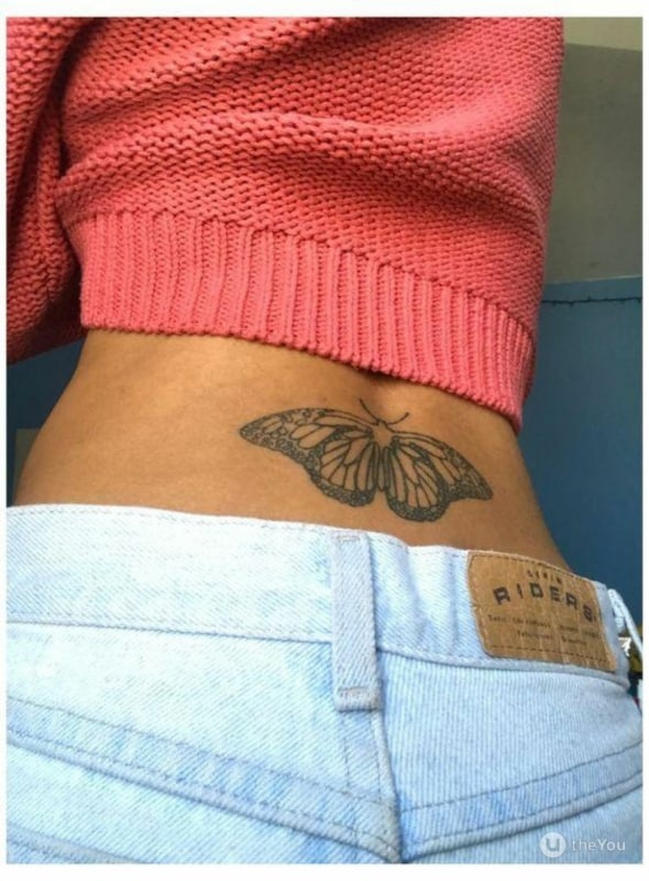 34 tattoo borboleta grande cóccix Pinterest