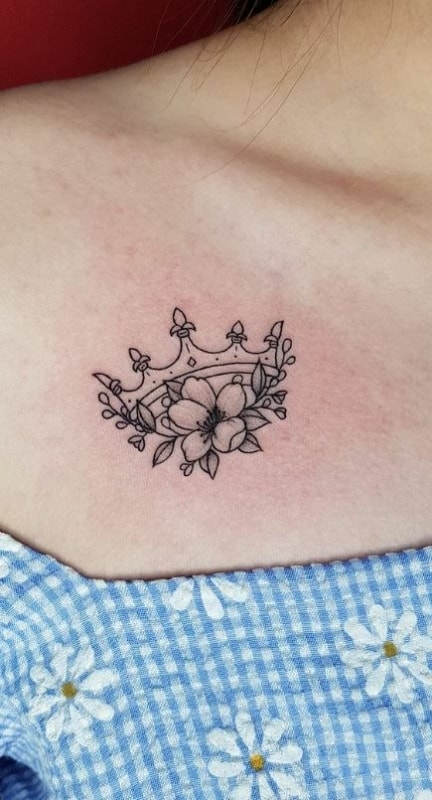 38 tattoo coroa com flores Pinterest
