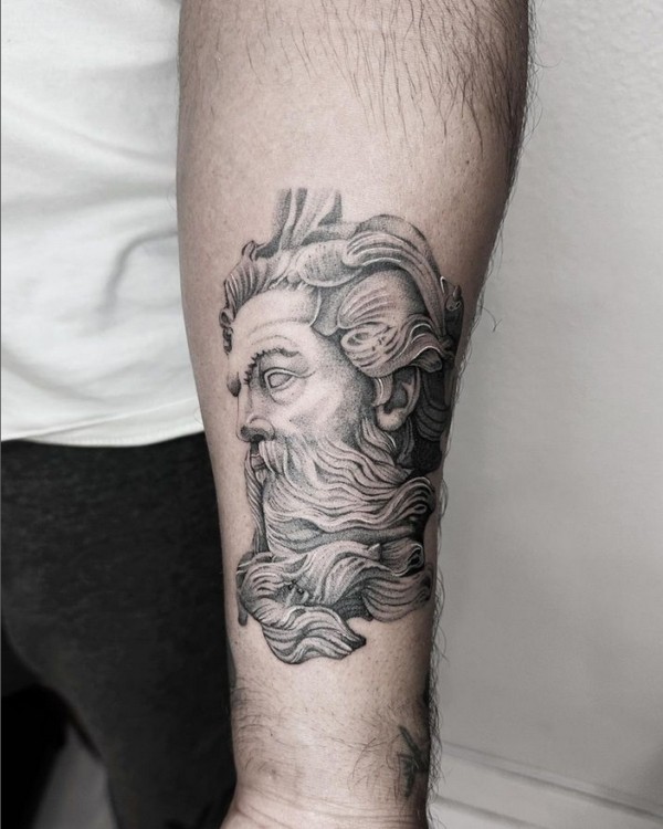 4 tatuagem Zeus no antebraco @baronart john