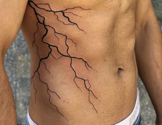 42 tattoo masculina de raio na costela Pinterest