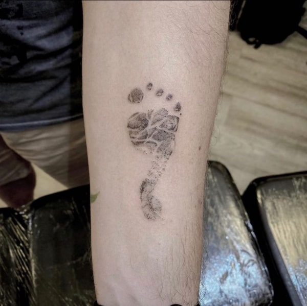 6 tattoo simples de pezinho de bebê @wagner maximus
