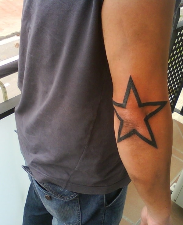 10 tatuagem estrela no cotovelo Tattoos Boy