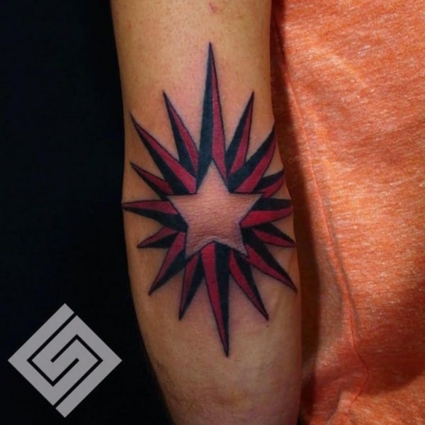 13 tattoo estrela cotovelo Wild Tattoo Art