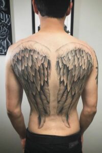 +70 tatuagens Asa de Anjo impressionantes para fazer!