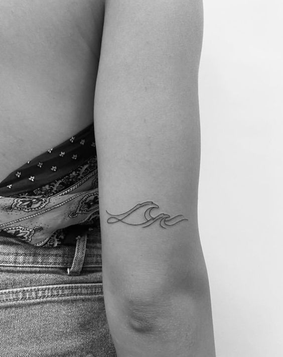 29 tattoo minimalista e moderna do mar Pinterest