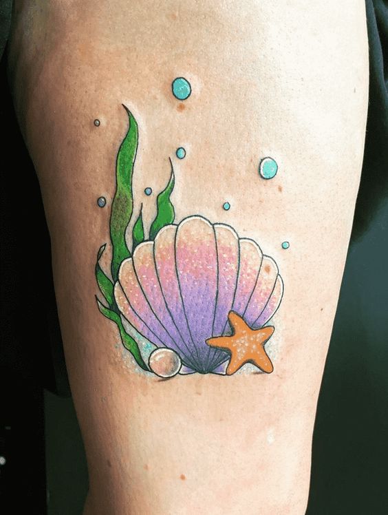 33 tatuagem colorida concha e estrela do mar Pinterest