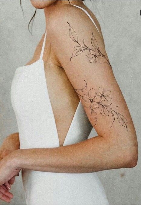38 tattoo feminina de ramo com flores Pinterest