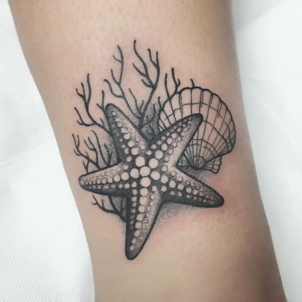 38 tatuagem estrela do mar e concha Mom's Got the Stuff