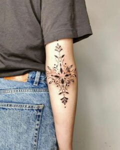 Tatuagem no Cotovelo – Dói? + 50 Ideias Surpreendentes!