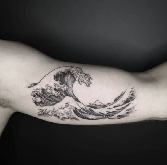 47 tattoo no braço mar em preto e branco Pinterest