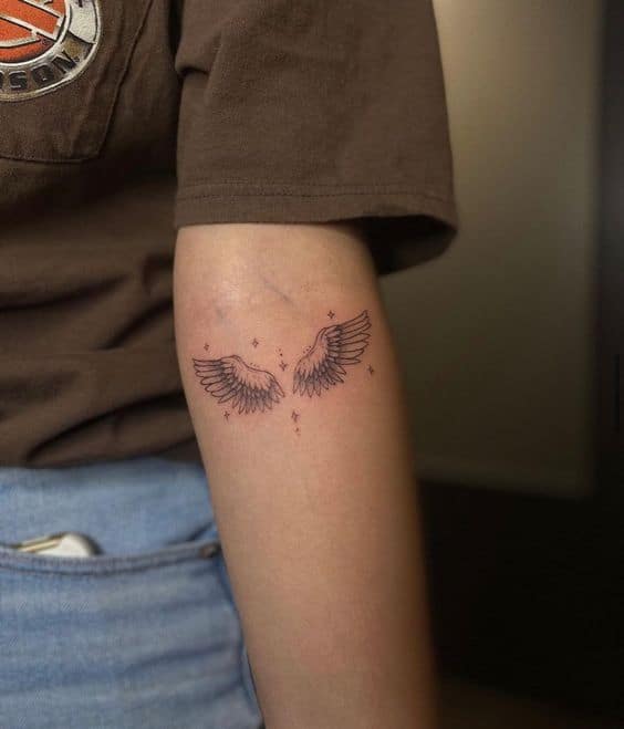 49 tattoo delicada asas de anjo Pinterest