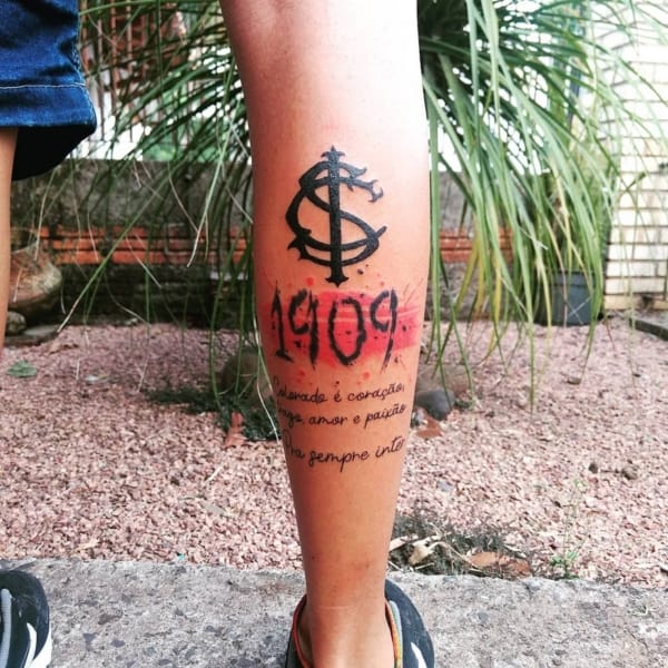 11 tattoo Internacional na perna @eliandrorodriguestatuador