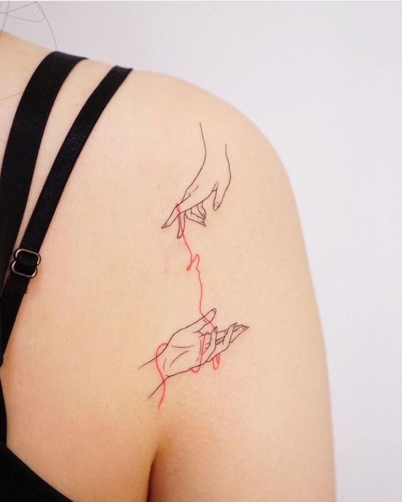 15 tatuagem delicada fio vermelho Pinterest