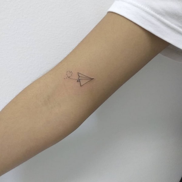 2 tatuagem simples de até 5 cm no braço @gih tattoo