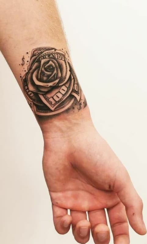 21 tattoo no braço dinheiro e flor Pinterest