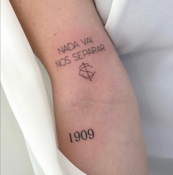 23 tatuagem delicada e feminina Internacional @andressalucchesi tattoo