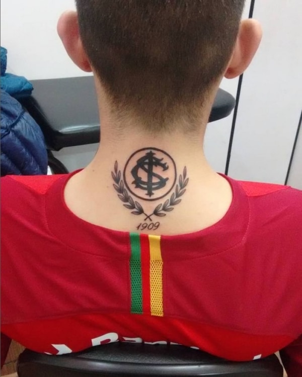 29 tatuagem masculina do Internacional @jease veiga