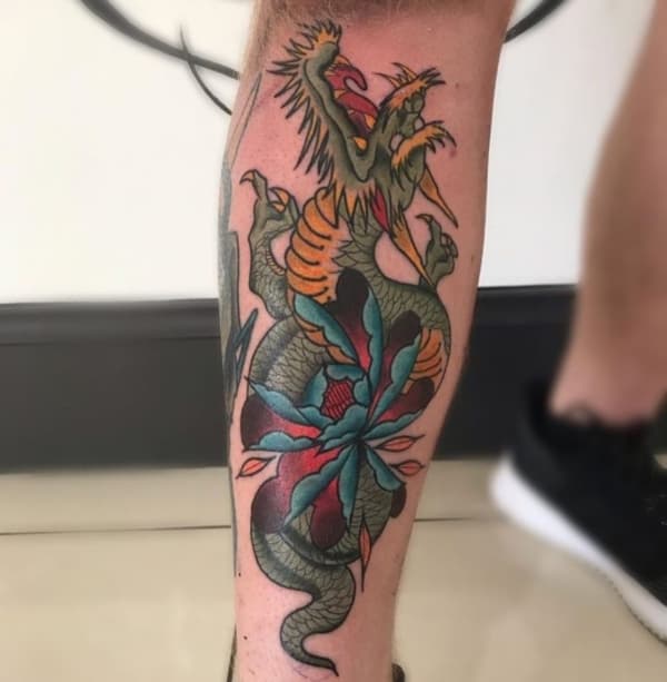 45 tatuagem na perna de dragão oriental colorido @ink obsession