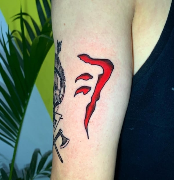 20 tatuagem no braço marca de Caim Supernatural @pedrodiniztattoo