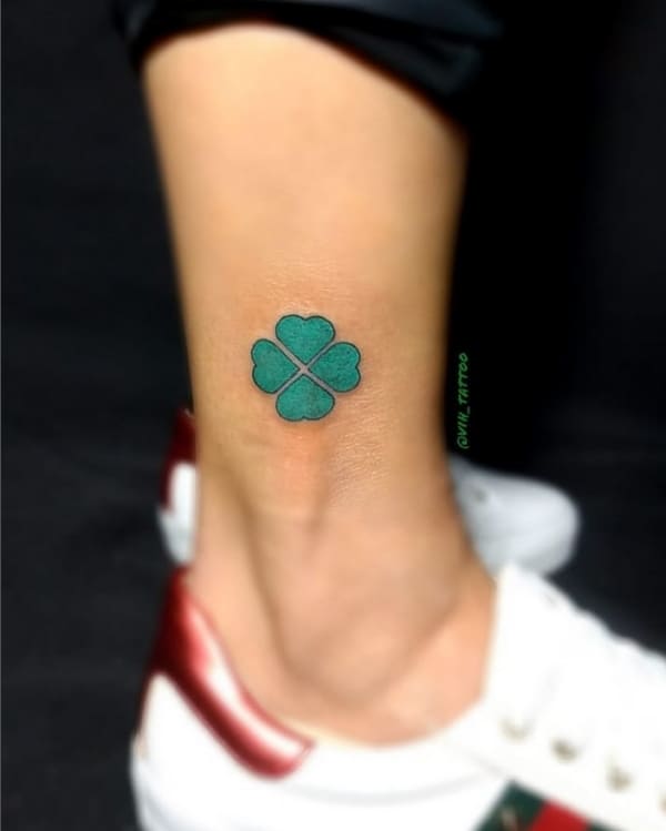 23 tattoo verde trevo 4 folhas coração @viniciusrosa tattoo