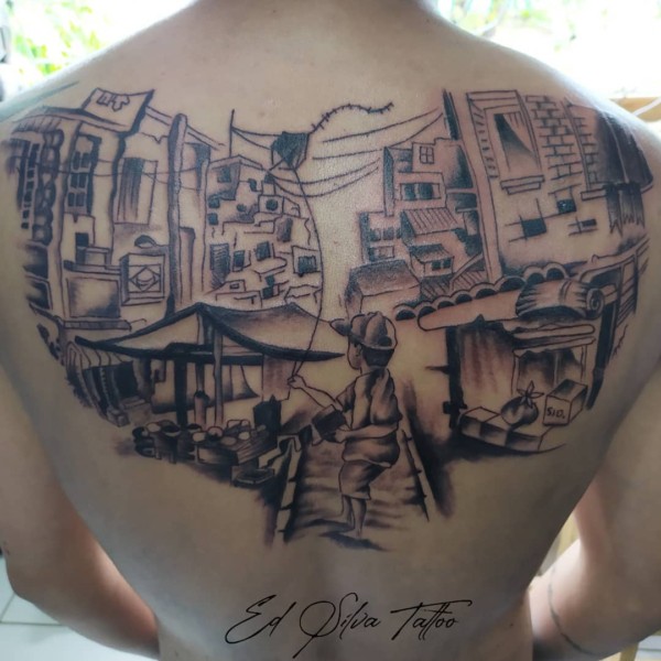 26 tattoo nas costas favela Ed Silva Tattoo Stúdio