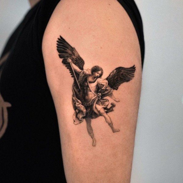 36 tatuagem feminina no braço São Miguel Pinterest