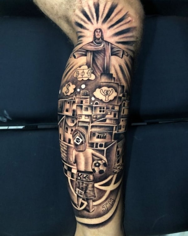 37 tatuagem de favela com Cristo Redentor @mauricio tattoo01