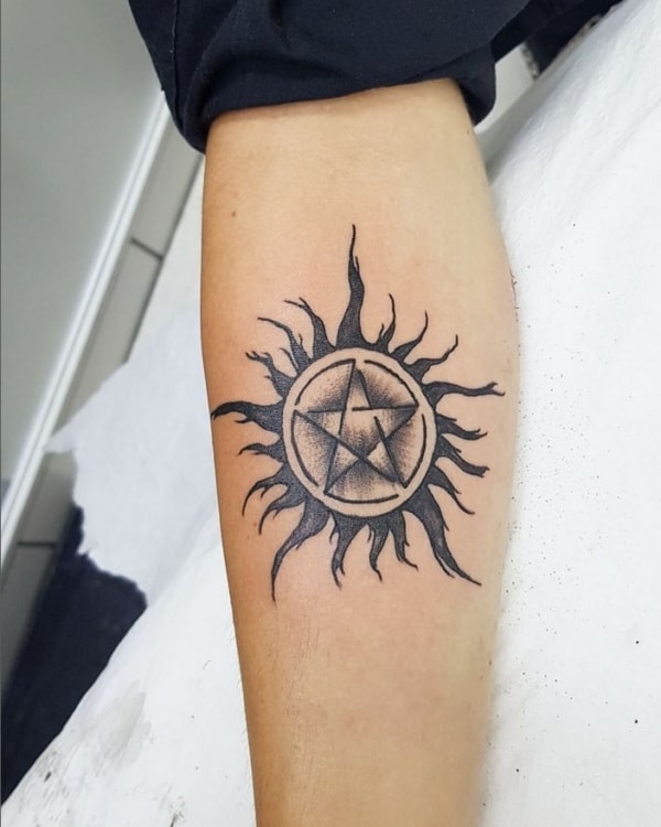 9 tatuagem no braço série Supernatural @rodrigo t36