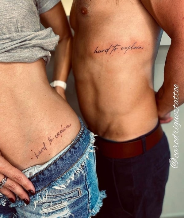 17 tatuagem casal em inglês @carodrigueztattoo