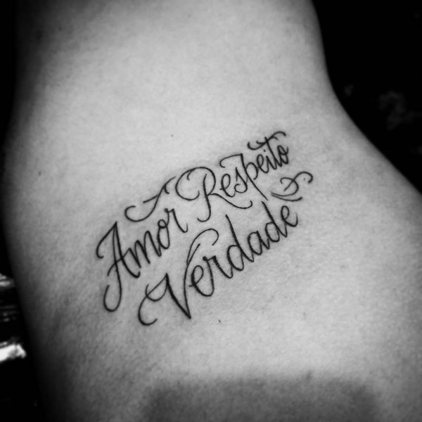 20 tatuagem estilo Anitta @gordinhotattooo