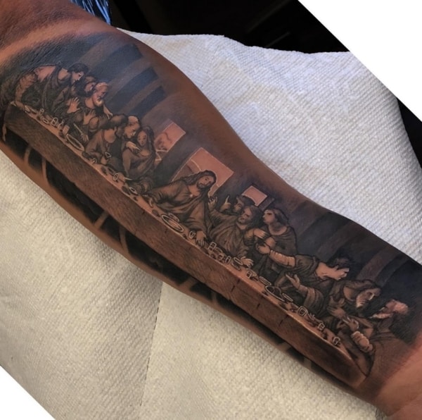 3 tatuagem braço última ceia @ernestonave